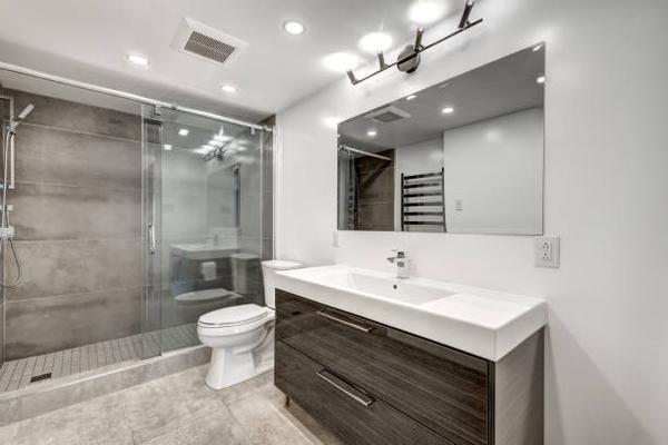 Unique Design Tips for Cypress Bathroom Makeovers